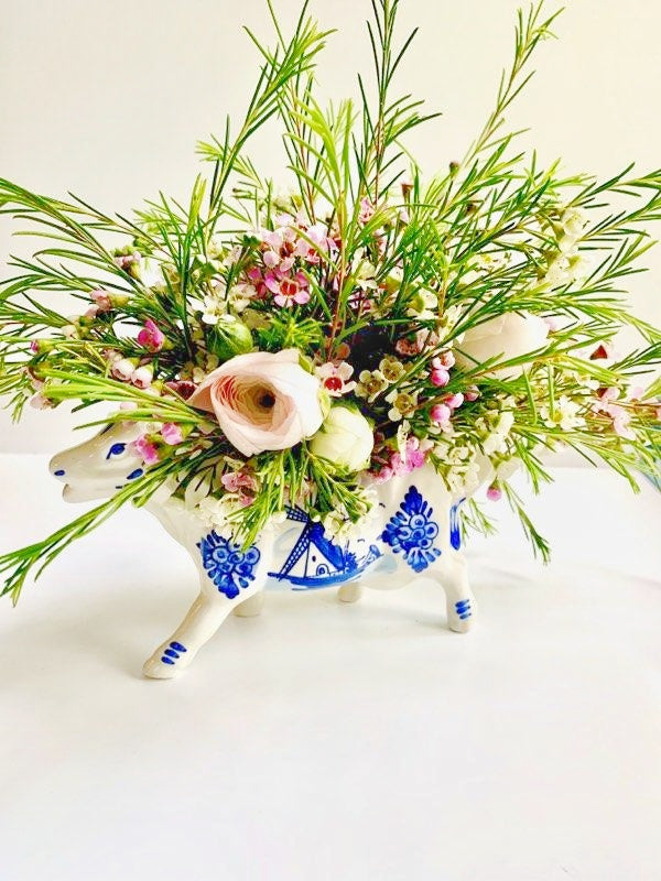Delft Cow Creamer Floral Arrangement