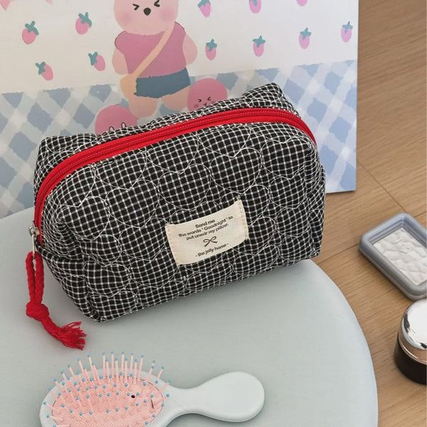 Color Blocked Heart Plaid Quilted Makeup Bag