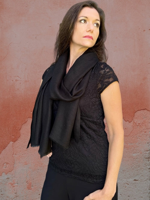 Black Cashmere Thin Weave Solid Scarf