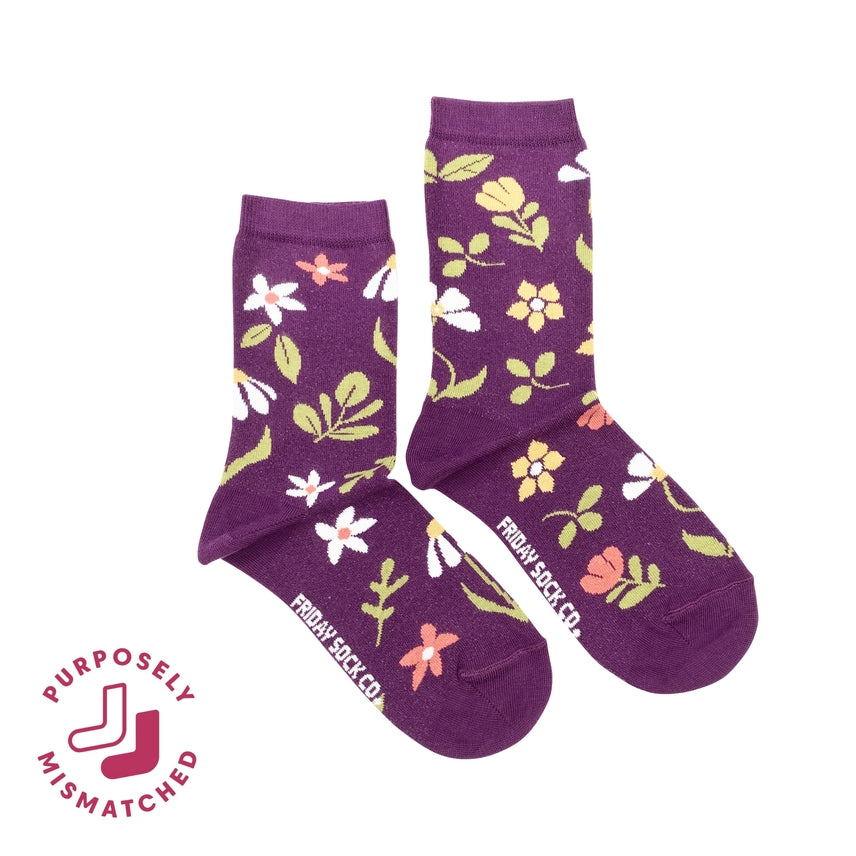 Women's Mismatched Crew Socks