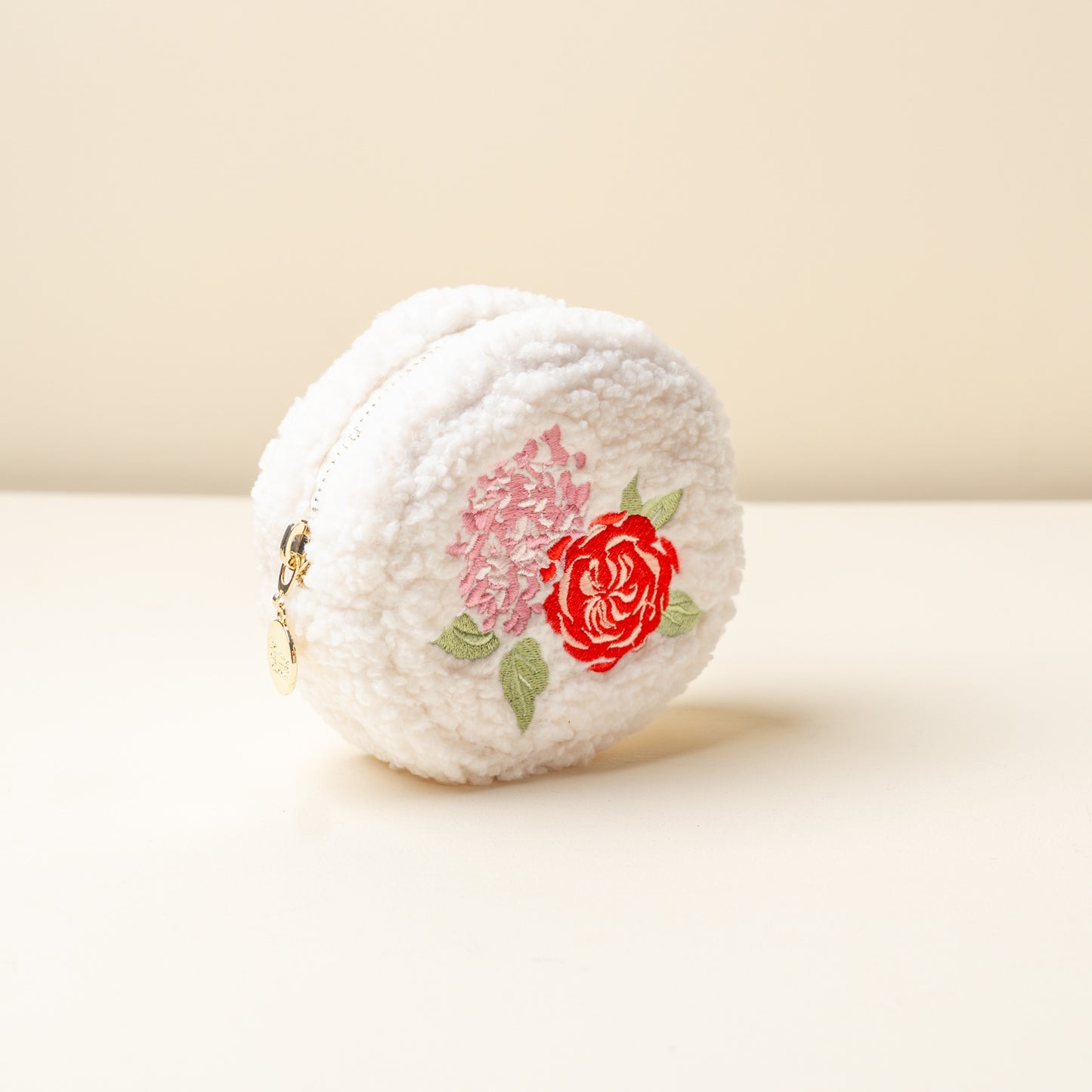 Roses Teddy Circle Pouch