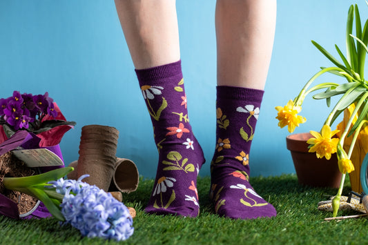 Women's Mismatched Crew Socks