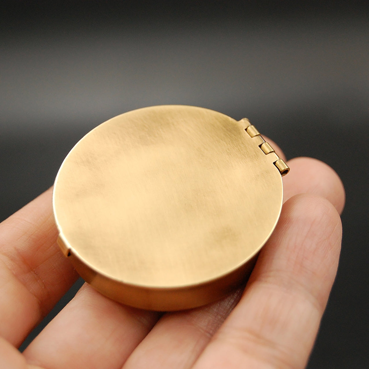 Small Round Brass Pill/Trinket Box