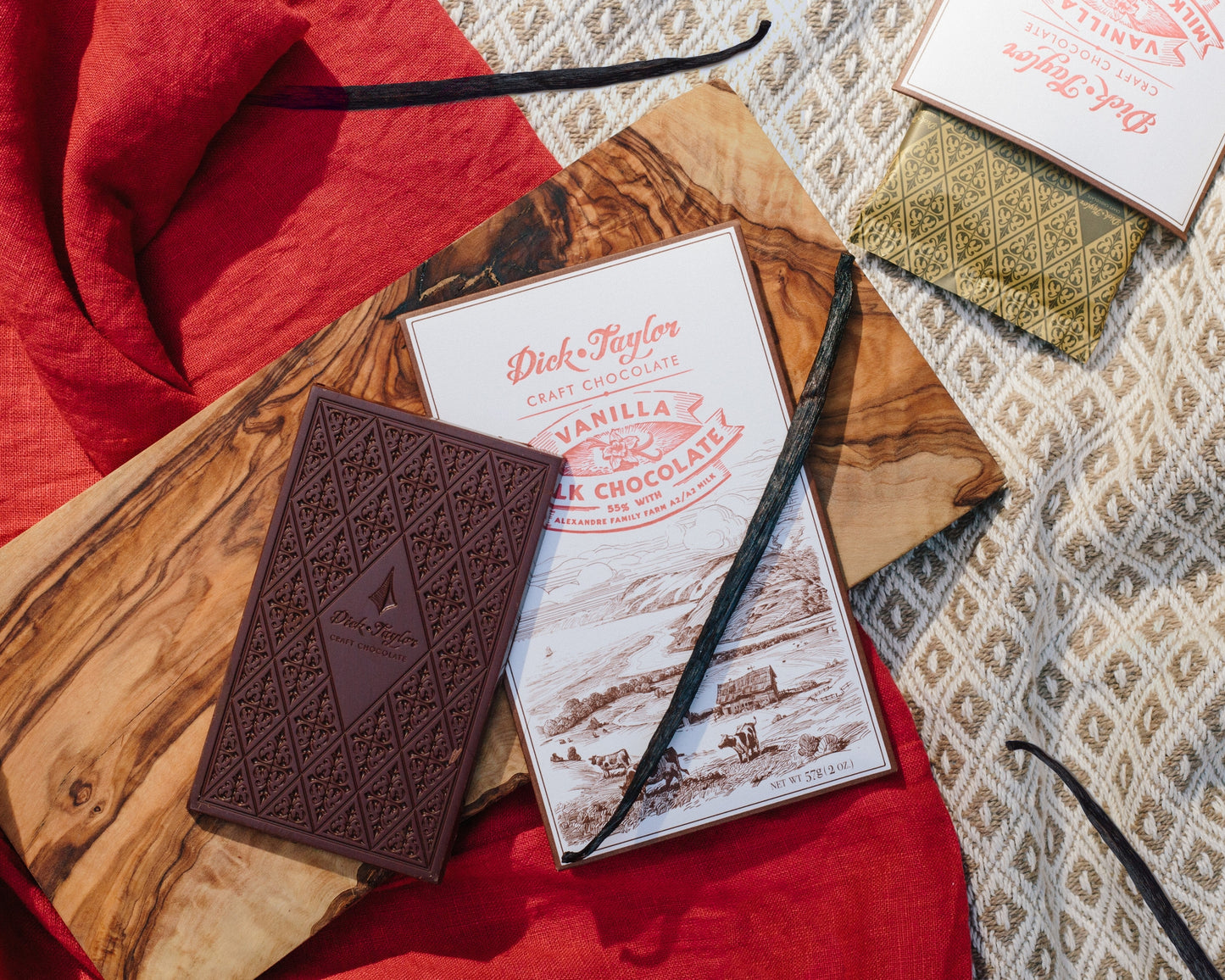 DICK TAYLOR MILK CHOCOLATE BAR